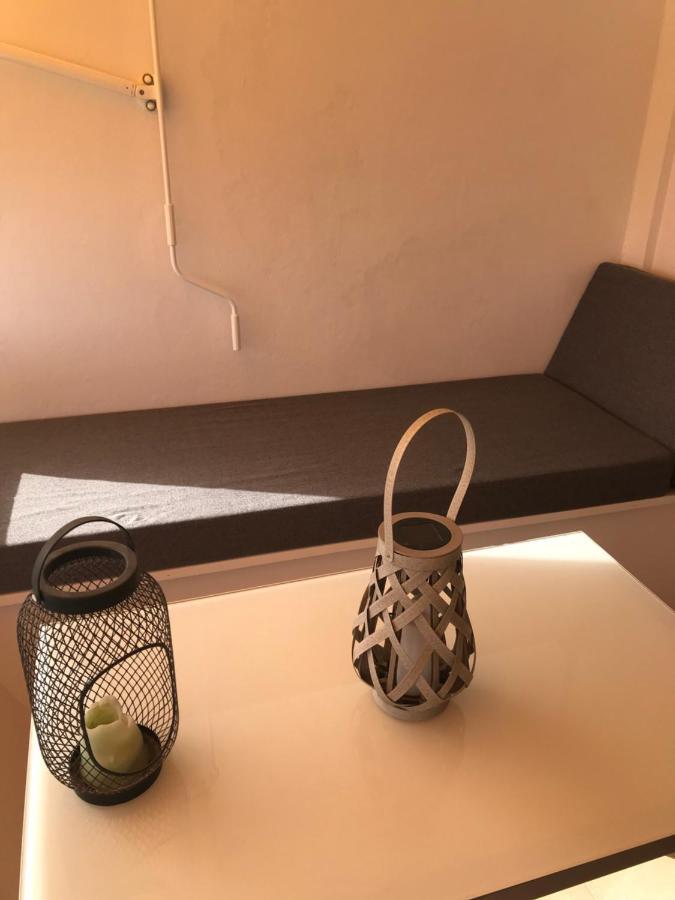 Yumbo Beach Apartment 2 With High Speed Free Internet San Bartolome de Tirajana  Exterior photo
