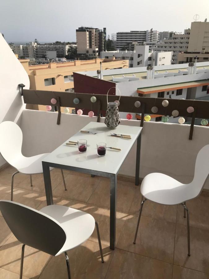 Yumbo Beach Apartment 2 With High Speed Free Internet San Bartolome de Tirajana  Exterior photo