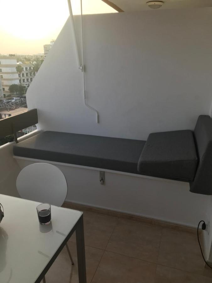 Yumbo Beach Apartment 2 With High Speed Free Internet San Bartolome de Tirajana  Exterior photo