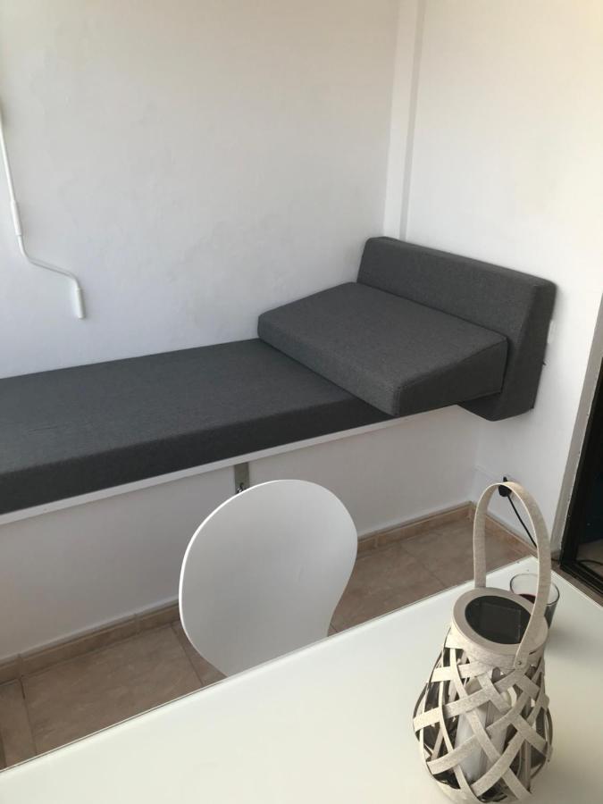 Yumbo Beach Apartment 2 With High Speed Free Internet San Bartolome de Tirajana  Exterior photo