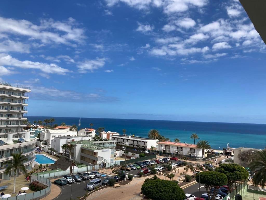 Yumbo Beach Apartment 2 With High Speed Free Internet San Bartolome de Tirajana  Exterior photo