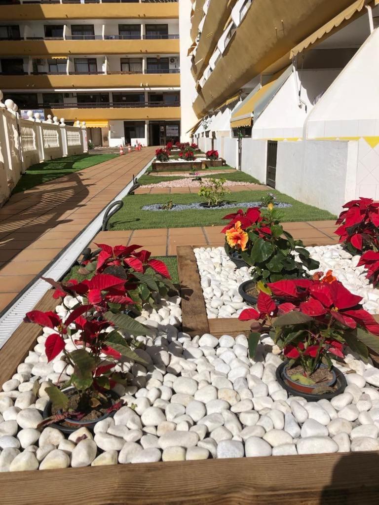 Yumbo Beach Apartment 2 With High Speed Free Internet San Bartolome de Tirajana  Exterior photo